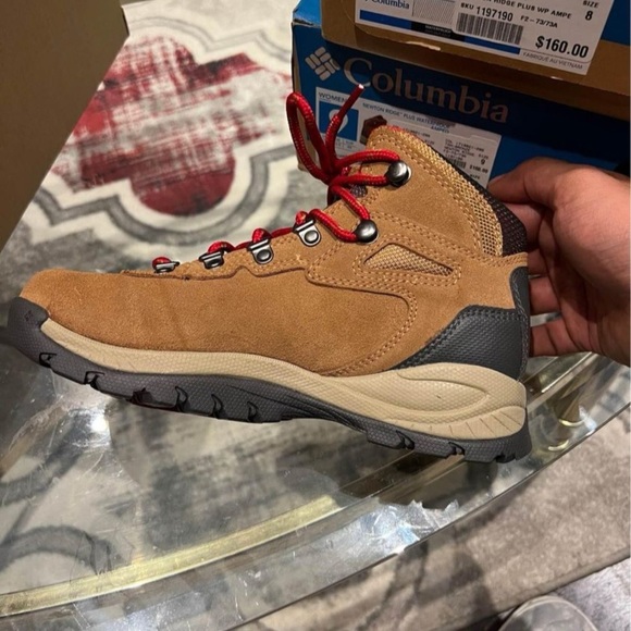 Columbia winter shoes womens size 7, 8, 9 - Picture 4 of 5